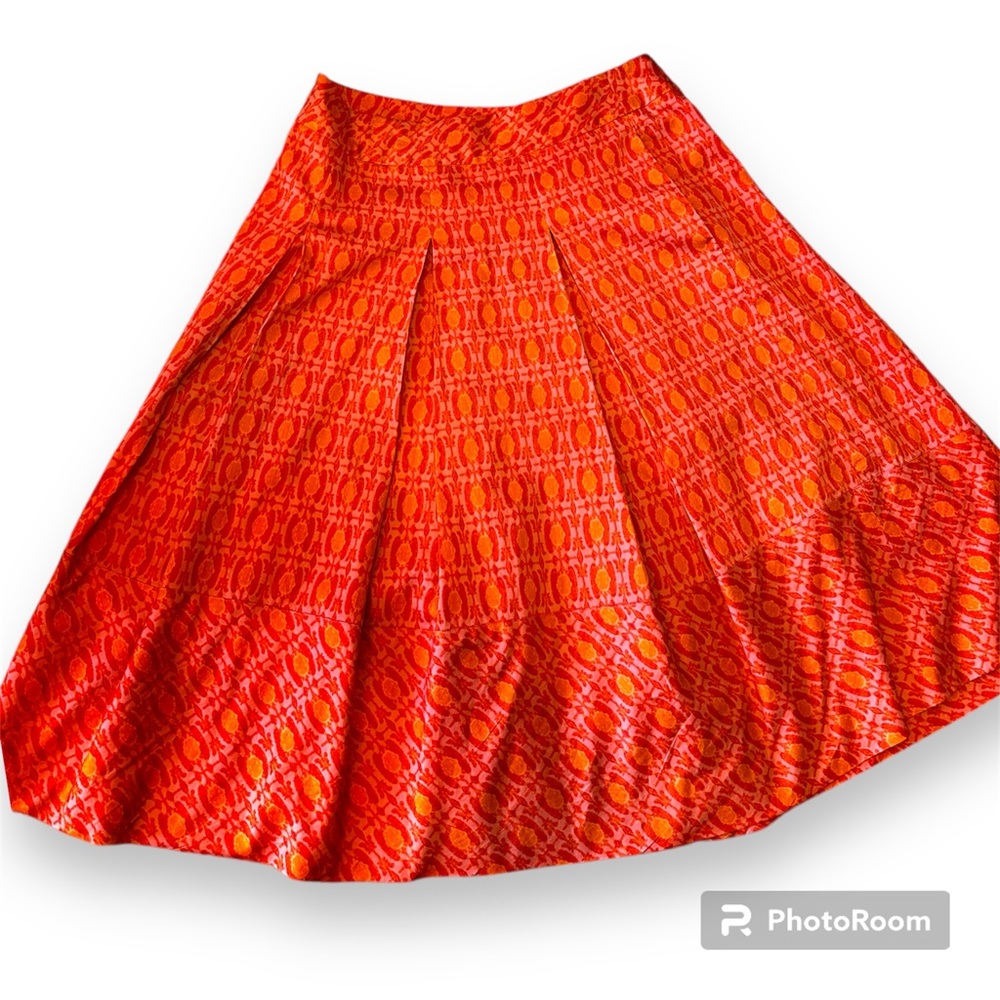 Talbots orange/red ikat print size 4 pleaded full skirt‎
